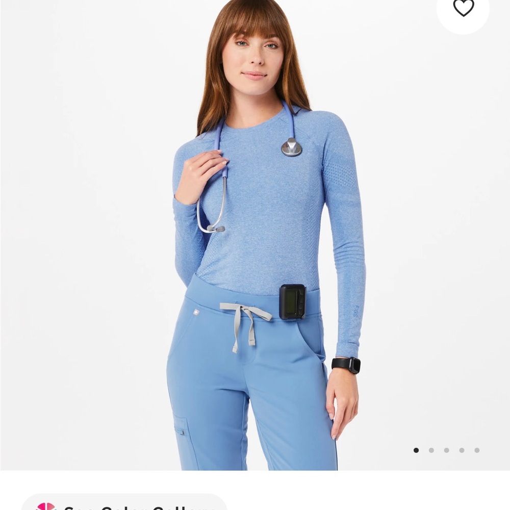 FIGS Ceil Blue Salta Seamless
Longsleeve Underscrub